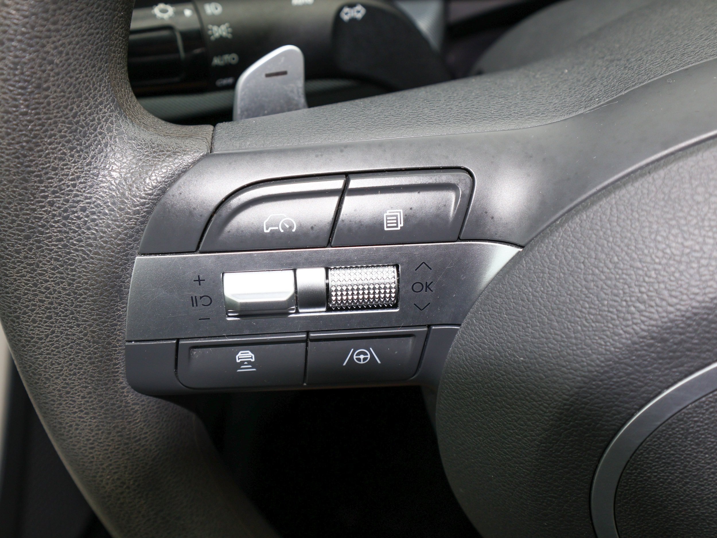 Used 2025 Hyundai Sonata SEL FWD image 18