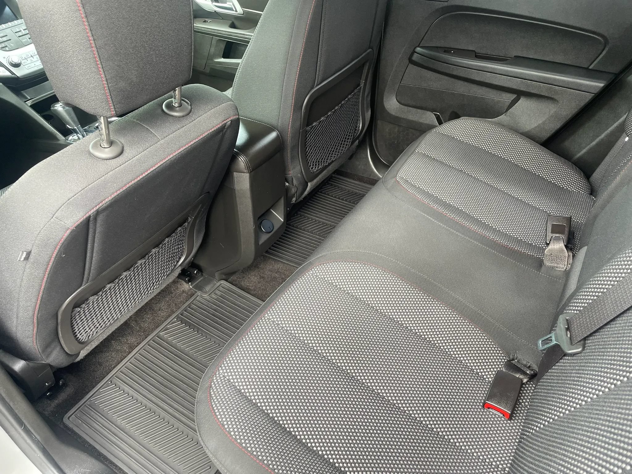 Used 2016 GMC Terrain SLE FWD image 17