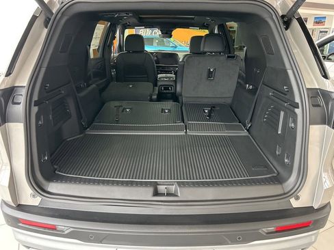 New 2026 Chevrolet Traverse Z71 w/ Enhanced Driving Package image 33