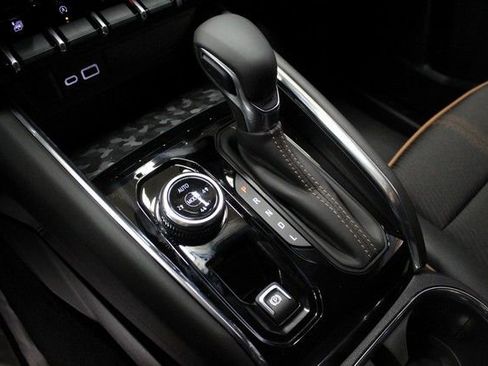 New 2026 GMC Canyon AT4 AWD/4WD image 27