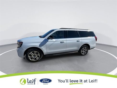 Used 2025 Ford Expedition Max Active image 3