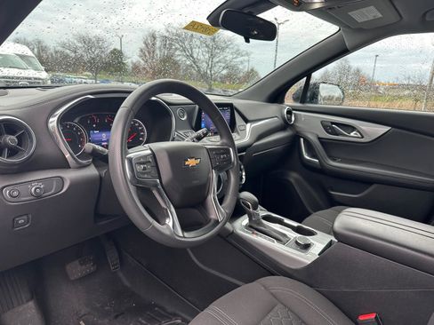 Used 2022 Chevrolet Blazer LT image 10