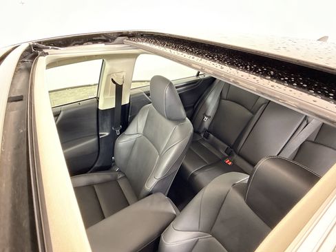 Used 2025 Lexus ES 350 w/ Premium Package image 14