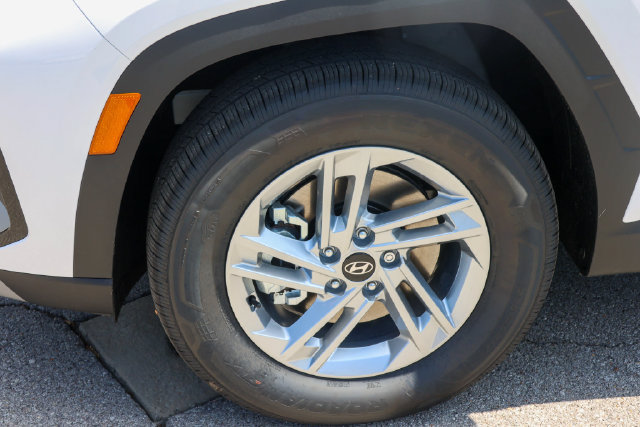 New 2026 Hyundai Tucson SE FWD image 7