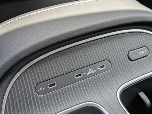 New 2026 Hyundai Palisade Calligraphy FWD image 35