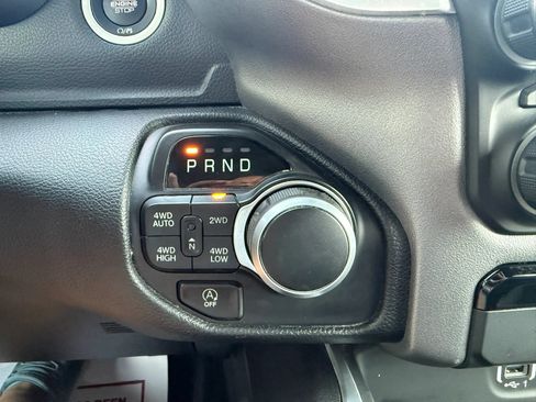 Used 2020 RAM 1500 Big Horn AWD/4WD image 12
