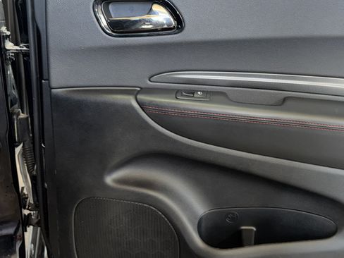 Used 2024 Dodge Durango GT RWD image 38