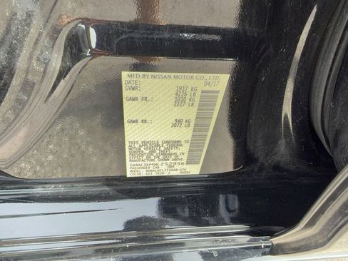 Used 2017 Nissan Altima 2.5 SR w/ Midnight Edition Package image 32