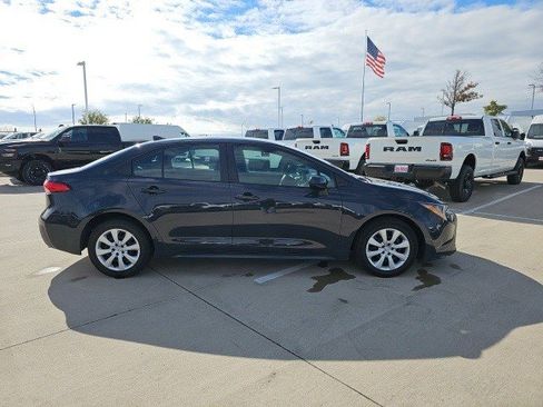 Used 2024 Toyota Corolla LE image 7