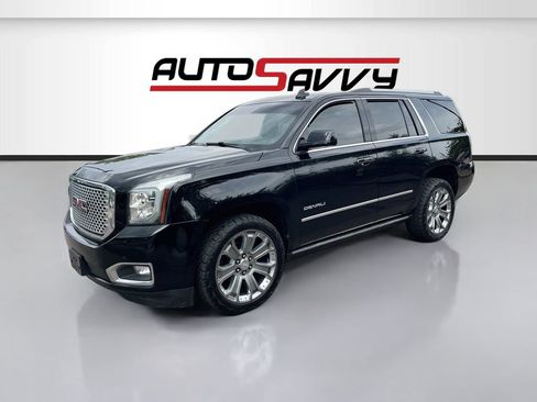 Used 2015 GMC Yukon Denali w/ Premium Package AWD/4WD image 3