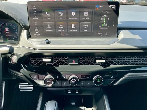 Used 2025 Honda Accord Sport image 33