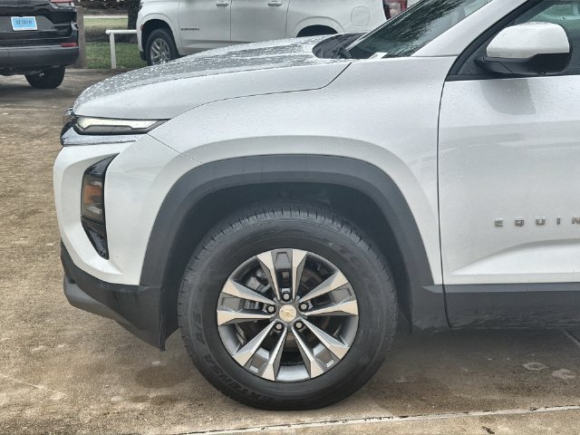 Certified 2025 Chevrolet Equinox LT w/ Convenience Package II FWD image 32