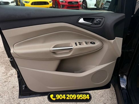 Used 2013 Ford Escape SEL FWD image 25