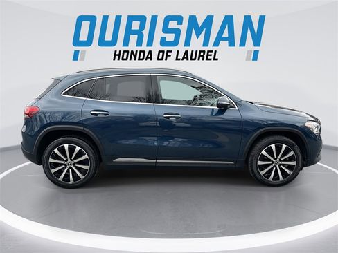 Used 2021 Mercedes-Benz GLA 250 4MATIC image 9