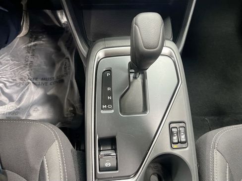 Used 2025 Subaru Crosstrek 2.0i Premium image 16