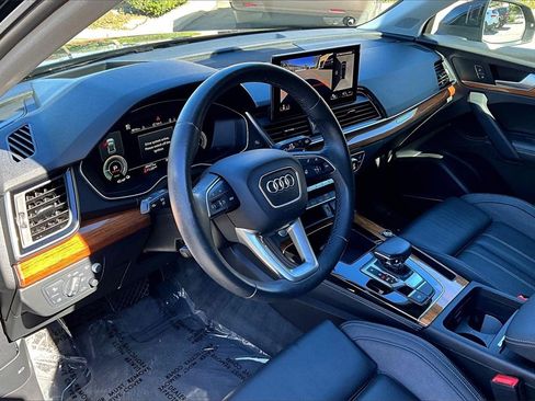 Used 2021 Audi Q5 e Prestige w/ Prestige Package image 9