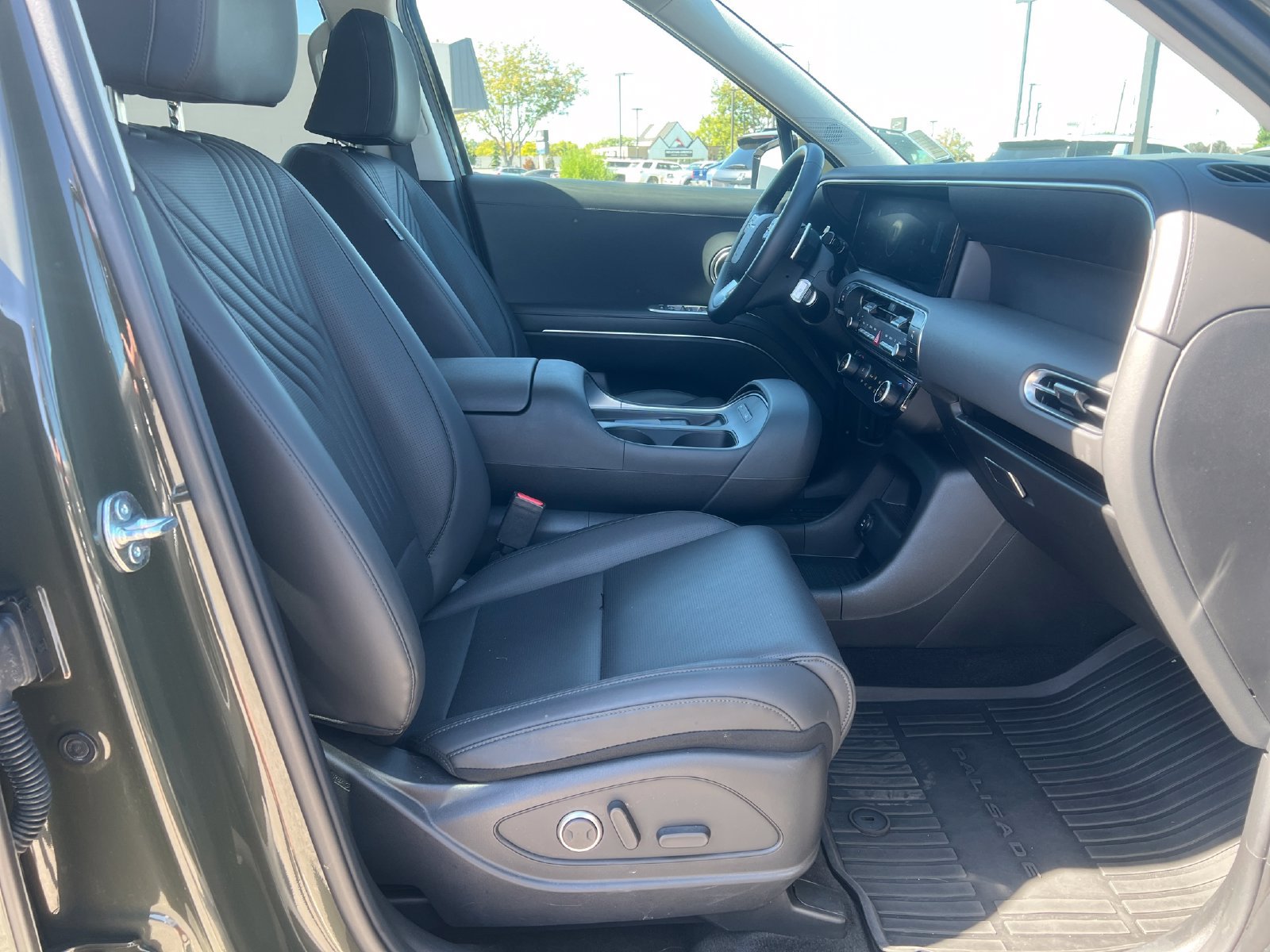 Certified 2026 Hyundai Palisade SEL AWD/4WD image 31