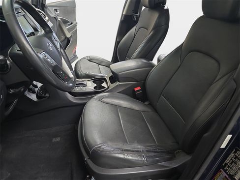 Used 2017 Hyundai Santa Fe Sport w/ Cargo Package image 18