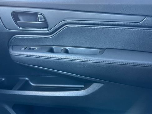 Certified 2023 Honda Odyssey Sport image 19