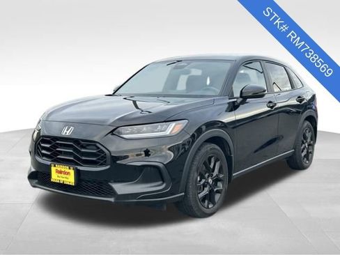 Used 2024 Honda HR-V Sport image 3