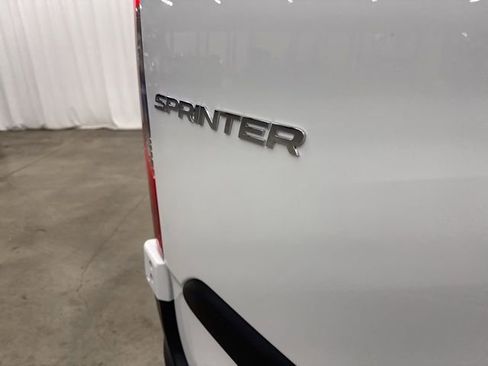 Used 2021 Mercedes-Benz Sprinter 3500 w/ Swivel Seat Package image 15