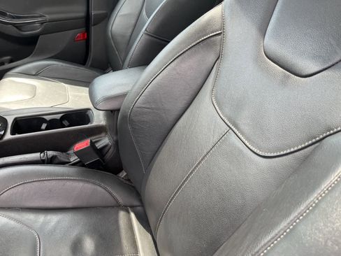 Used 2017 Ford Focus Titanium image 26