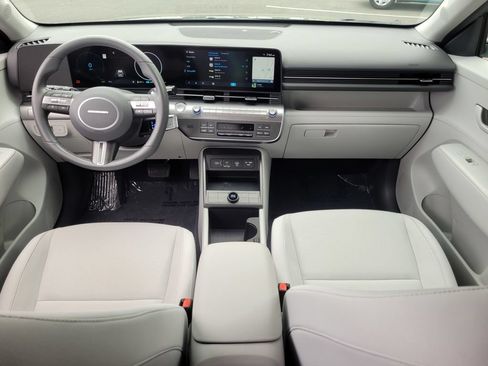 Used 2024 Hyundai Kona SEL FWD image 16
