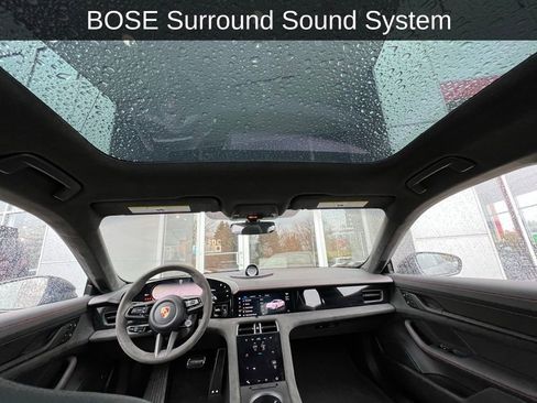 Used 2024 Porsche Taycan GTS image 24