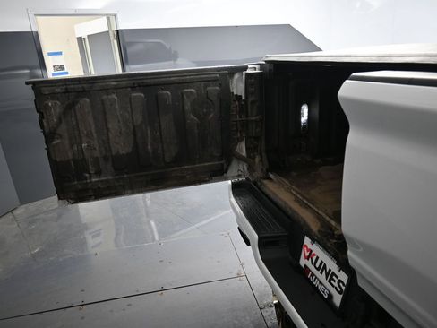 Used 2022 RAM 1500 Limited w/ (RED) Edition image 25