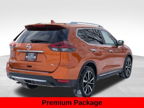 Used 2020 Nissan Rogue SL w/ Premium Package image 7
