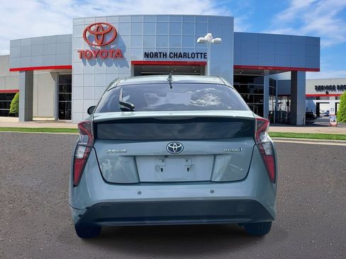 Used 2018 Toyota Prius Three w/ Advanced Technology Package FWD image 6