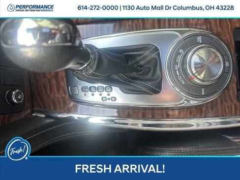 Used 2019 Nissan Armada Platinum w/ Captain's Chairs Package image 23