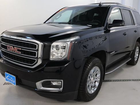 Used 2019 GMC Yukon SLE w/ HD Trailering Package AWD/4WD image 3