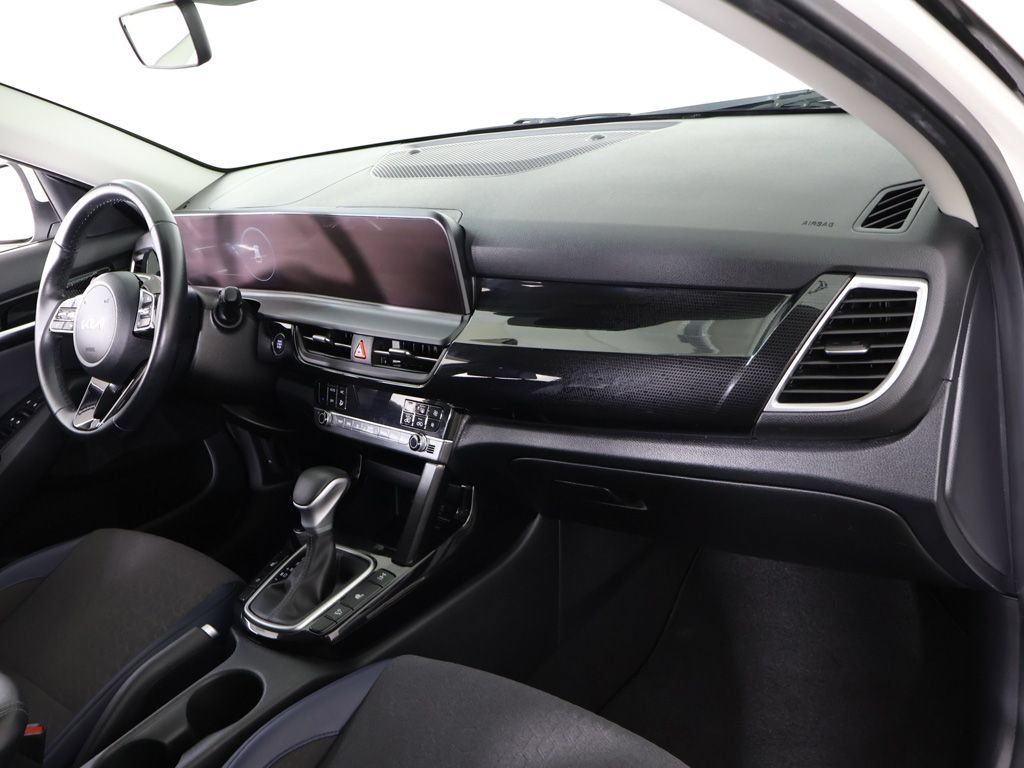 Used 2024 Kia Seltos S AWD/4WD image 80