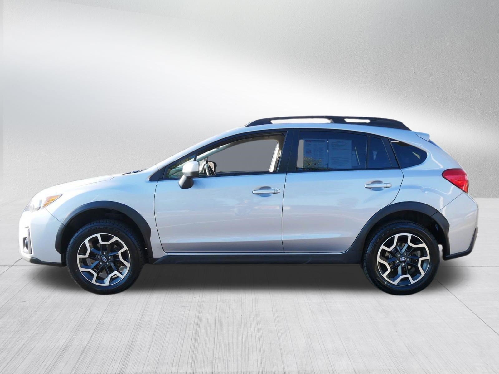 Used 2016 Subaru Crosstrek 2.0i Premium AWD/4WD image 4