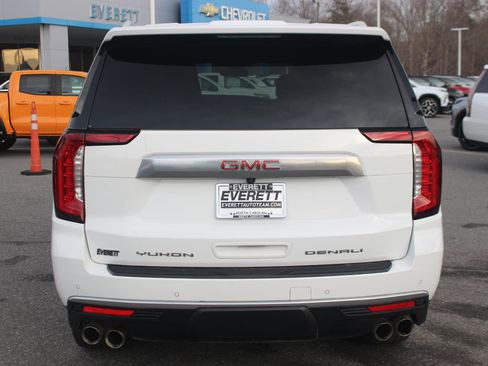 Used 2024 GMC Yukon XL Denali w/ Max Trailering Package image 6