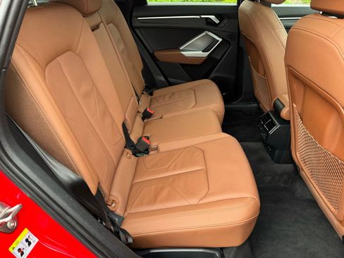 Used 2020 Audi Q3 2.0T Premium Plus w/ Premium Plus Package image 24