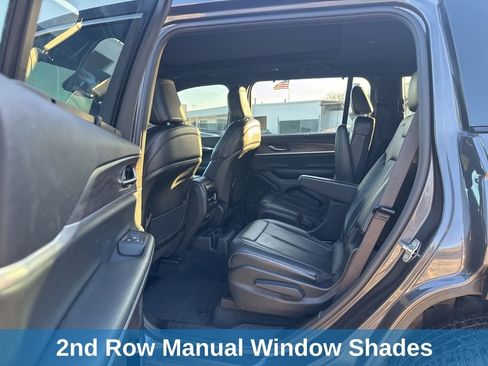 Used 2024 Jeep Grand Cherokee L Limited w/ Luxury Tech Group II image 16