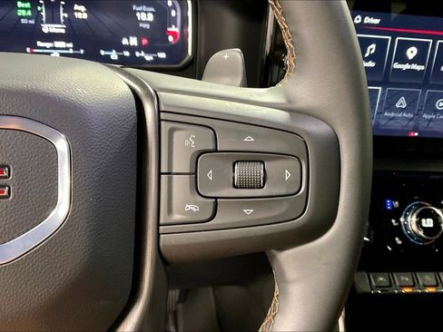 Used 2026 GMC Sierra 1500 AT4 w/ AT4 Preferred Package AWD/4WD image 25