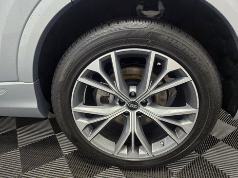 Certified 2025 Audi Q8 Premium Plus w/ Premium Plus Package image 21