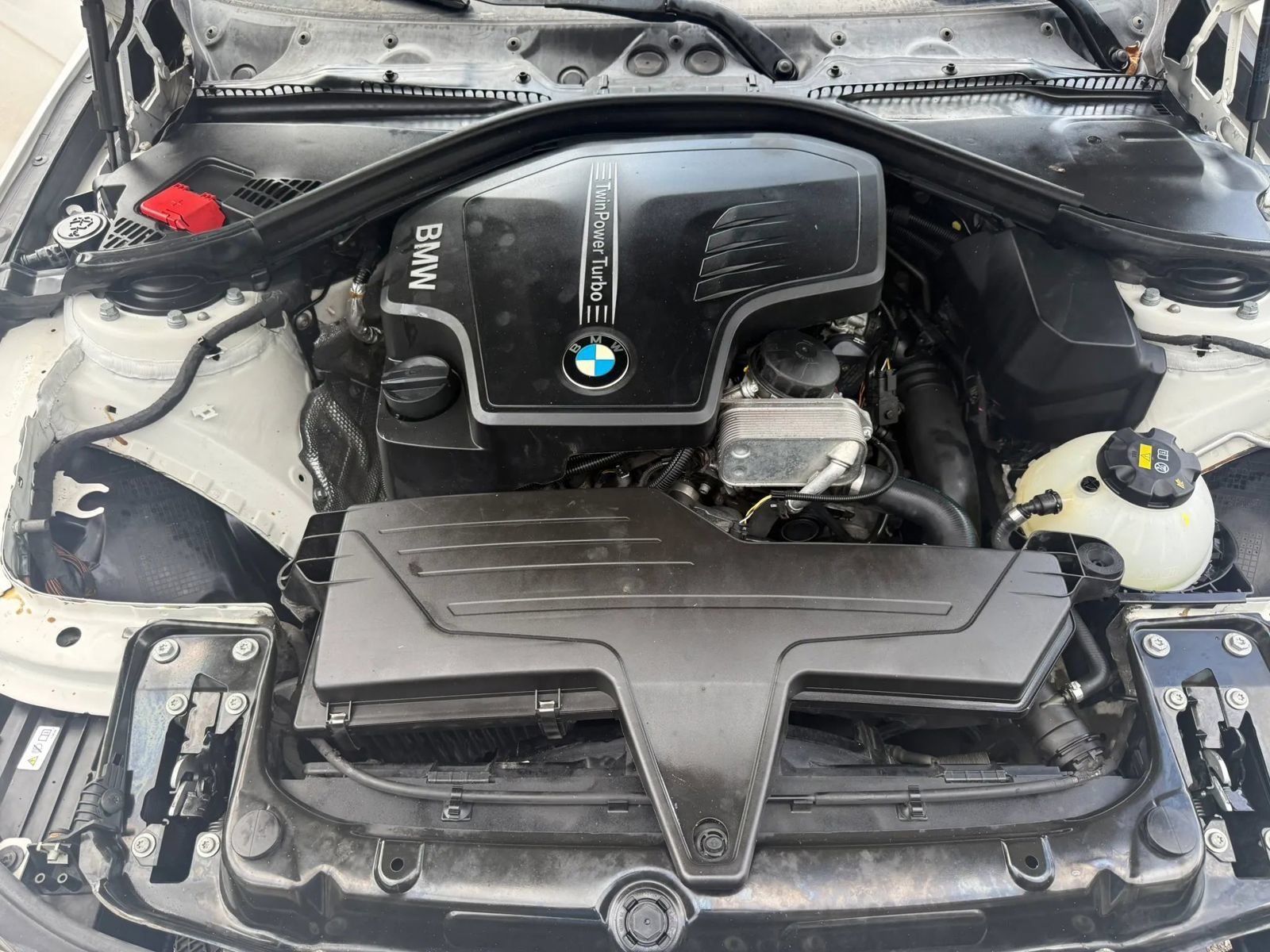 Used 2015 BMW 320i Sedan RWD image 17