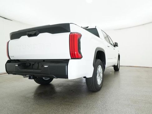 New 2026 Toyota Tundra SR5 AWD/4WD image 3