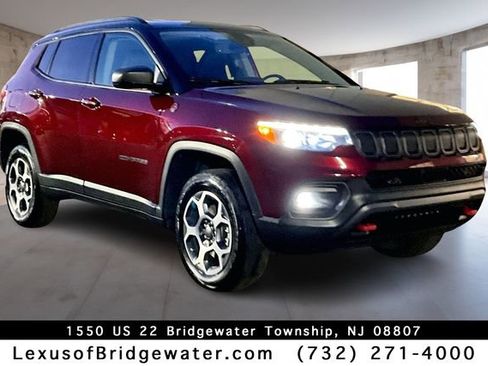 Used 2022 Jeep Compass Trailhawk w/ Trailhawk Elite Group image 1