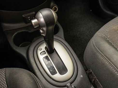 Used 2019 Nissan Versa SV FWD image 20