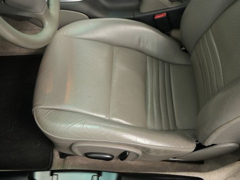Used 2003 Porsche 911 Carrera 4S AWD/4WD image 40