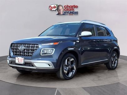 New 2025 Hyundai Venue Limited