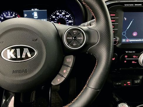 Used 2019 Kia Soul ! w/ Technology Package image 11