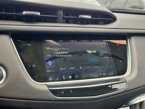 Certified 2024 Cadillac XT6 Luxury FWD image 25