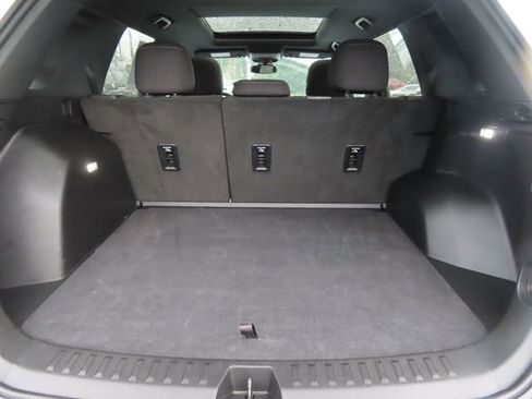 Used 2025 Chevrolet Equinox LT AWD/4WD image 36