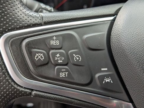 Used 2023 Chevrolet Malibu LT FWD image 11